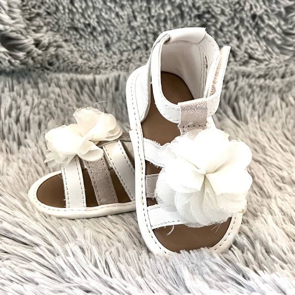 Trimfoot Company, LLC, Baby Deer Sandals with Flower : Toddler Size 3 - Picture 1 of 5
